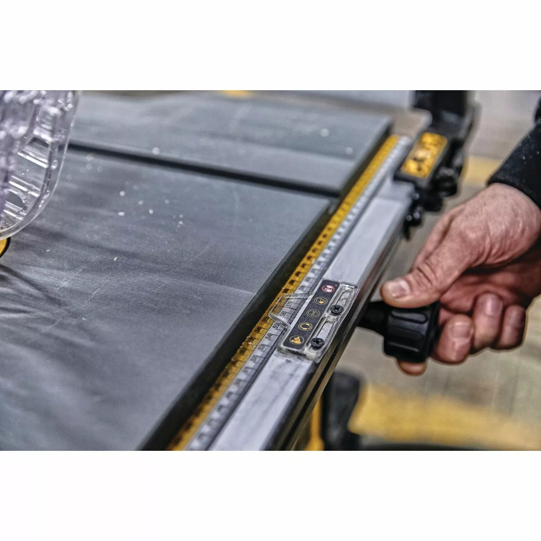 DeWALT DWE7492SET Table Saw with Rolling Stand (DWE74911) – 2000W – 10" x 1-3/16"