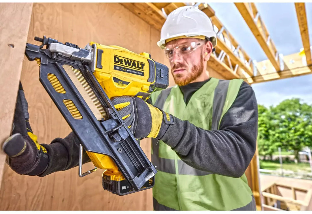 DeWALT DCN930N-XJ 18V Li-ion XR Cordless Framing Nailer, Bare Tool — Sequential & Bump Fire — 50-90mm — Brushless