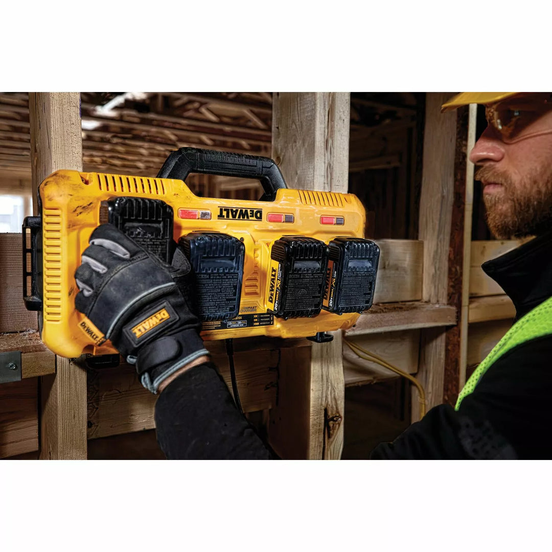 DeWALT DCB104 10.8/18/54V XR Li-ion 4-Port Fast Charger