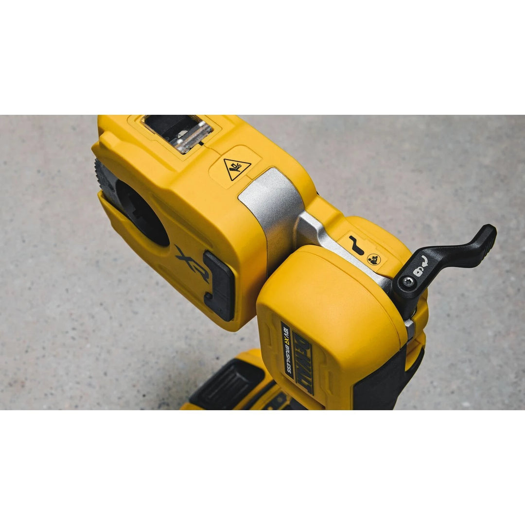 DeWALT DCE154N-XJ 18V XR Cordless Copper Pipe Cutter
